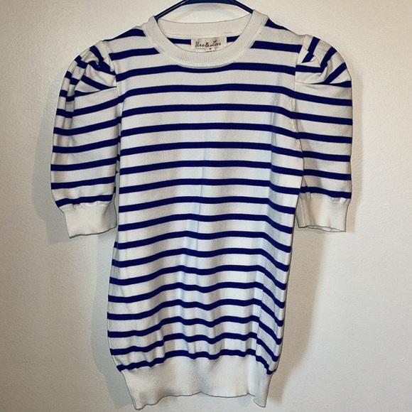 🌹NWOT:VINE & LOVE PUUFED SHORT SLEEVES KNIT SWEATER - Picture 2 of 7